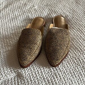 Gibson Latimer Animal Print Loafers. Size 7. Used once.